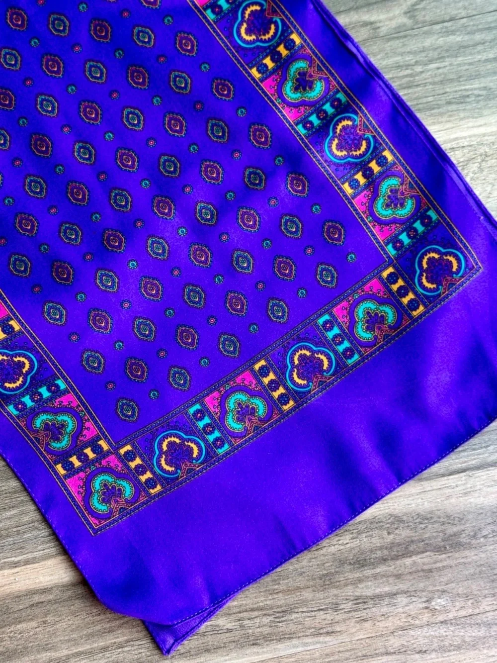 Vintage Inspired Purple Satin Scarf Geometric‎ Medallion Print Wrap
